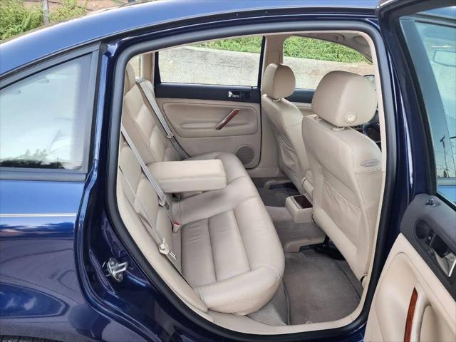 2000 Volkswagen Passat GLX