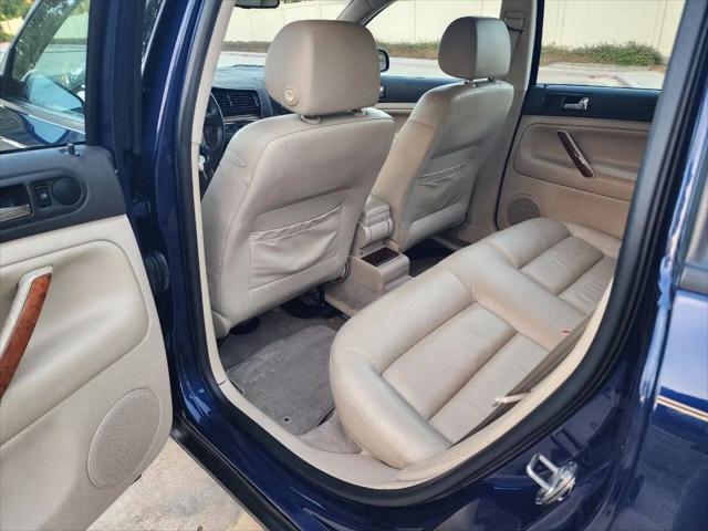 2000 Volkswagen Passat GLX
