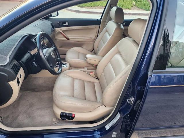2000 Volkswagen Passat GLX