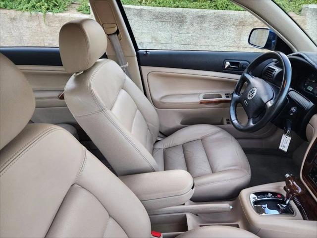 2000 Volkswagen Passat GLX