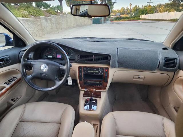 2000 Volkswagen Passat GLX