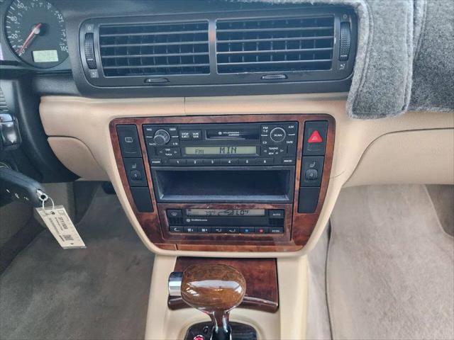2000 Volkswagen Passat GLX