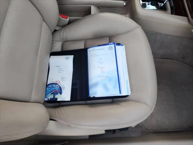 2000 Volkswagen Passat GLX