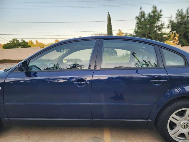 2000 Volkswagen Passat GLX