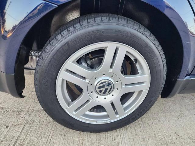 2000 Volkswagen Passat GLX