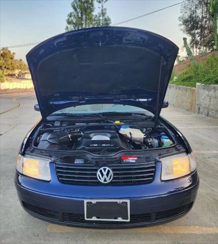 2000 Volkswagen Passat GLX