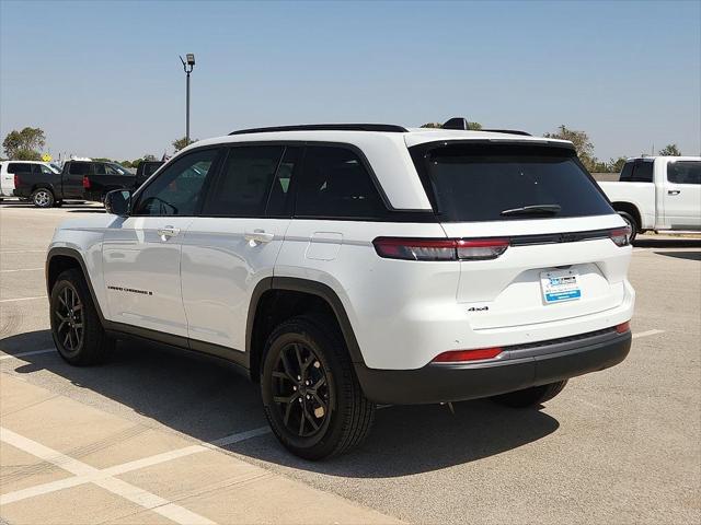 2026 Jeep Grand Cherokee Altitude 4x4