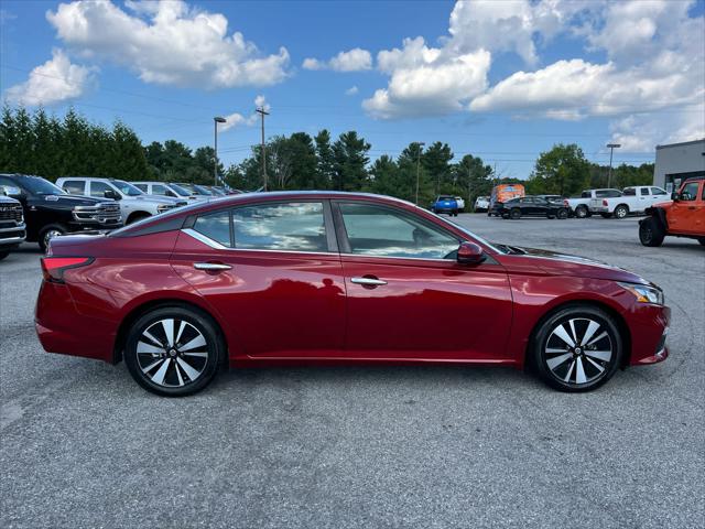 2022 Nissan Altima SV FWD 2022 Nissan Altima SV FWD