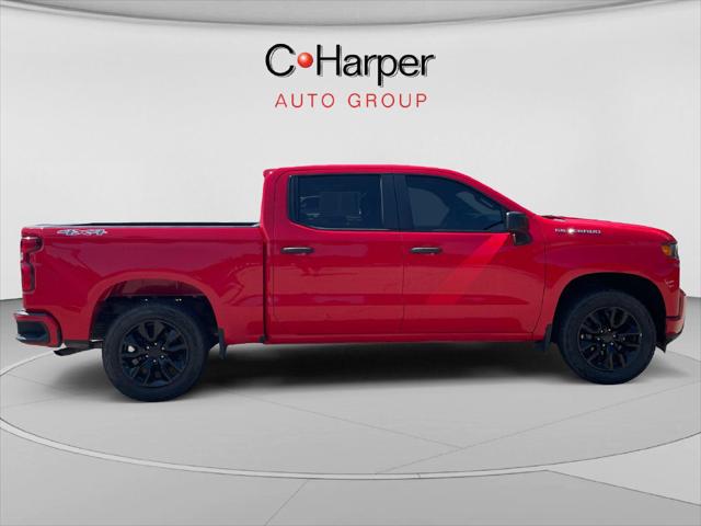 2021 Chevrolet Silverado 1500 4WD Crew Cab Short Bed Custom