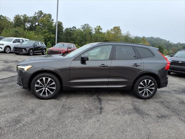 2024 Volvo XC60 B5 Plus Dark Theme 2024 Volvo XC60 B5 Plus Dark Theme