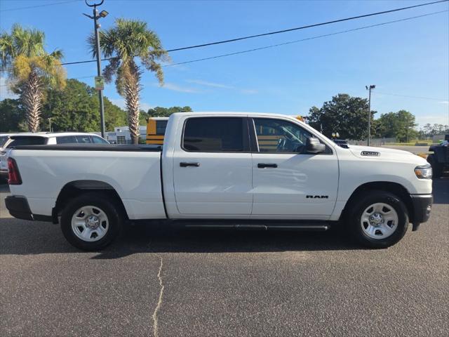 2025 Ram 1500 Tradesman Crew Cab 4x4 64 Box