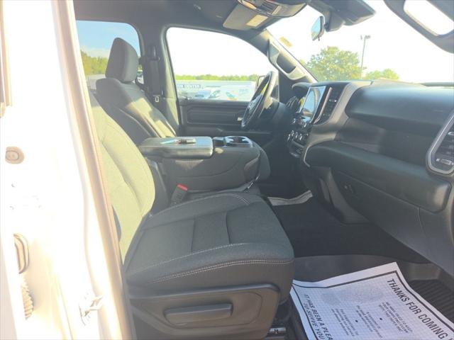 2025 Ram 1500 Tradesman Crew Cab 4x4 64 Box