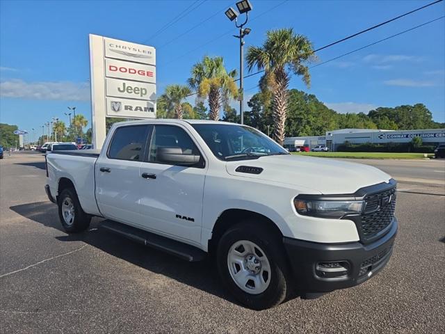 2025 Ram 1500 Tradesman Crew Cab 4x4 64 Box