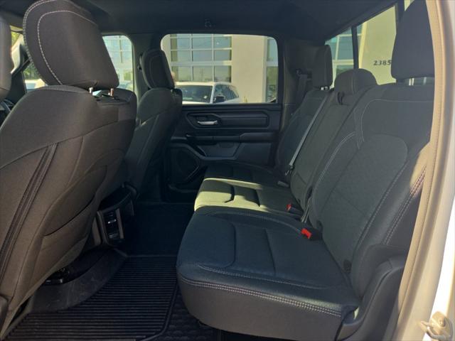 2025 Ram 1500 Tradesman Crew Cab 4x4 64 Box