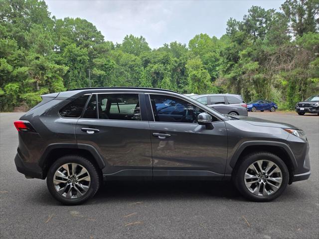 2019 Toyota RAV4 XLE Premium