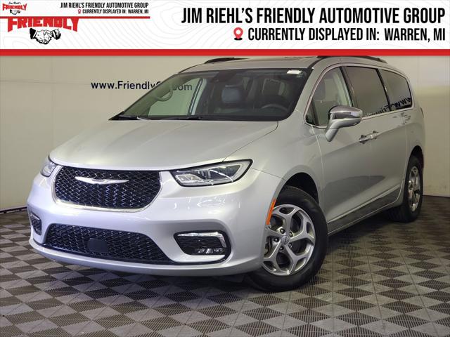 2022 Chrysler Pacifica Limited for sale in Warren, MI