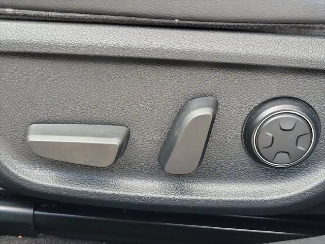 2020 Genesis G70 2.0T RWD