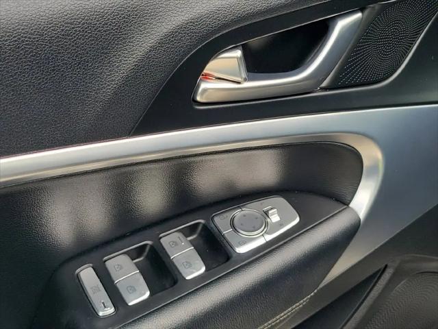 2020 Genesis G70 2.0T RWD