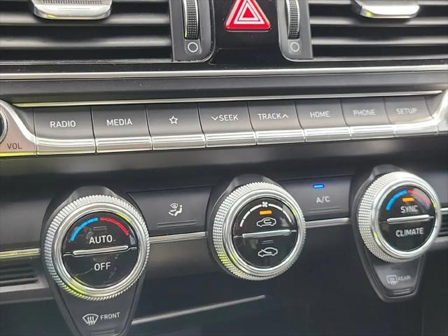 2020 Genesis G70 2.0T RWD