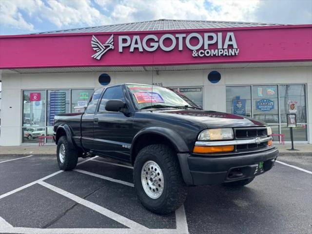 2002 Chevrolet S-10 LS for sale near Fairfield, OH