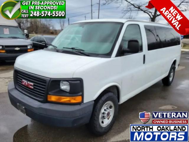 2017 GMC Savana 3500 LS for sale in Waterford, MI