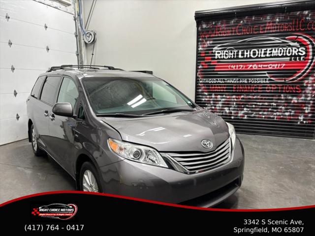 2017 Toyota Sienna XLE Premium 7 Passenger for sale in Springfield, MO