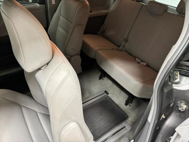 2017 Toyota Sienna XLE Premium 7 Passenger