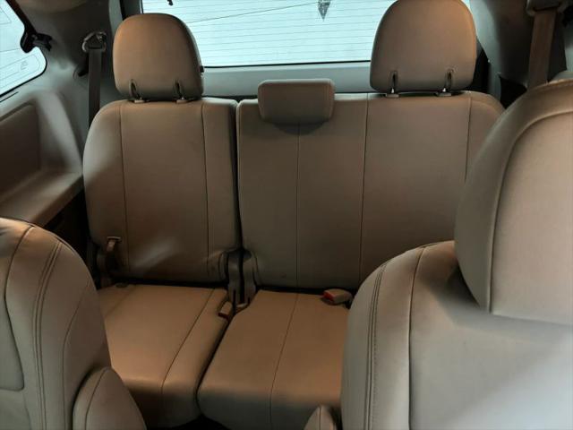 2017 Toyota Sienna XLE Premium 7 Passenger
