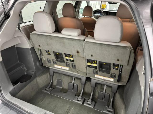 2017 Toyota Sienna XLE Premium 7 Passenger