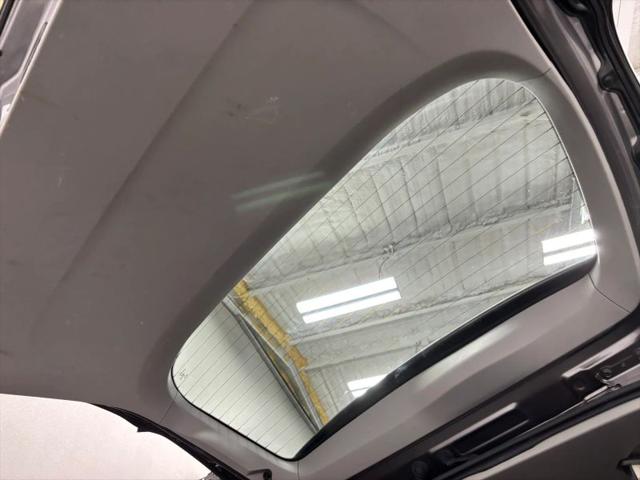 2017 Toyota Sienna XLE Premium 7 Passenger