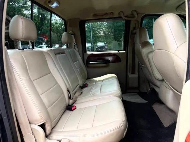 2005 Ford F-350 Lariat