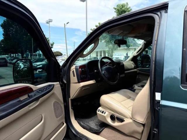 2005 Ford F-350 Lariat