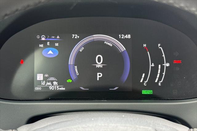 2025 Lexus 300 300h