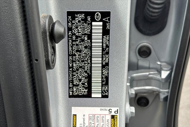 2025 Lexus 300 300h