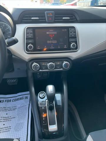 2021 Nissan Versa SV Xtronic CVT