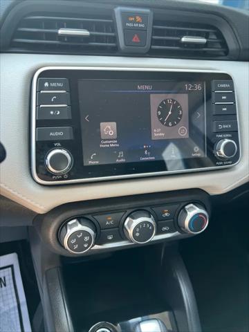 2021 Nissan Versa SV Xtronic CVT