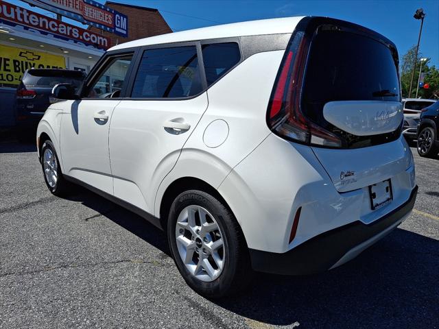 2025 Kia Soul LX 2025 Kia Soul LX
