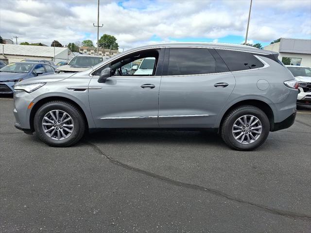 2023 Buick Enclave Essence AWD 2023 Buick Enclave Essence AWD