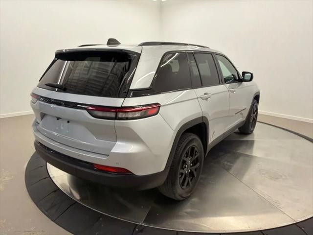 2024 Jeep Grand Cherokee Altitude X 4x4 2024 Jeep Grand Cherokee Altitude X 4x4