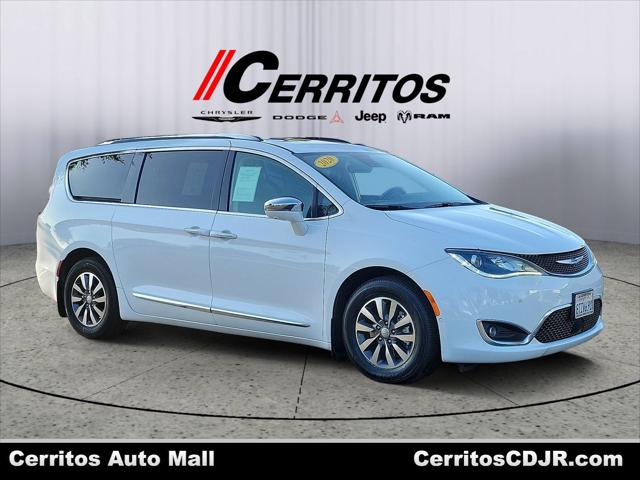 2020 Chrysler Pacifica Hybrid Limited for sale in Cerritos, CA