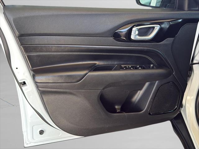 2023 Jeep Compass Altitude 4x4