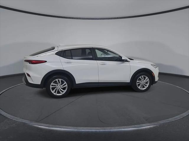 2026 Buick NV Preferred FWD