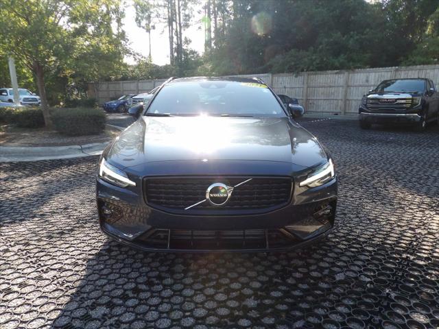 2021 Volvo V60 T5 R-Design