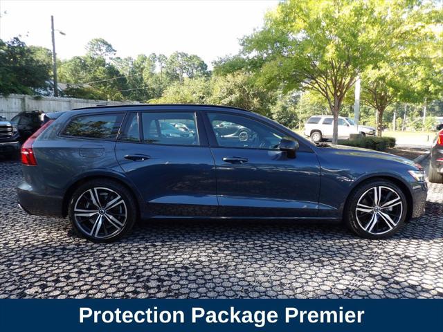 2021 Volvo V60 T5 R-Design