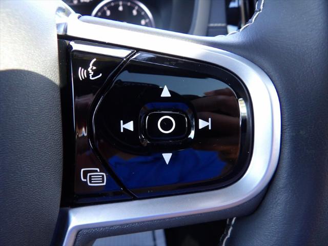 2021 Volvo V60 T5 R-Design