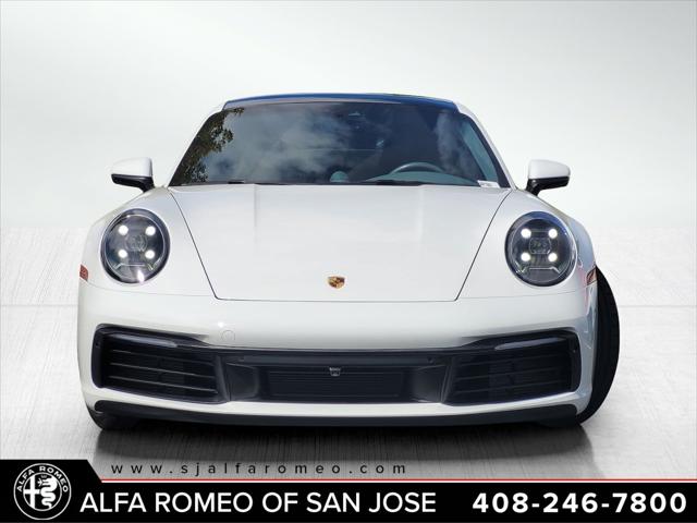 2021 Porsche 911 Carrera