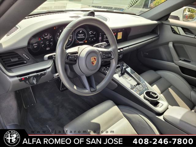 2021 Porsche 911 Carrera