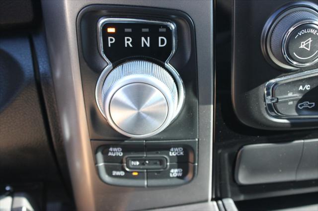 2018 Ram 1500 Night Crew Cab 4x4 64 Box