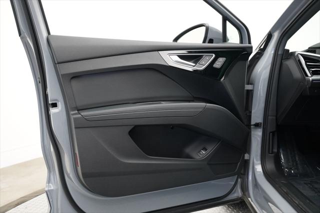 2023 Audi e-tron Premium Plus 40 RWD