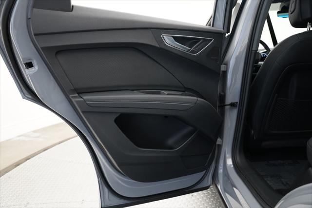 2023 Audi e-tron Premium Plus 40 RWD